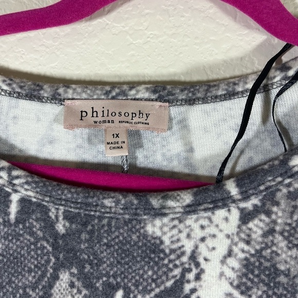 Philosophy Women’s Plus Size Snake Print Stretch Shirt‎ Top 1X New no tag - Picture 3 of 7